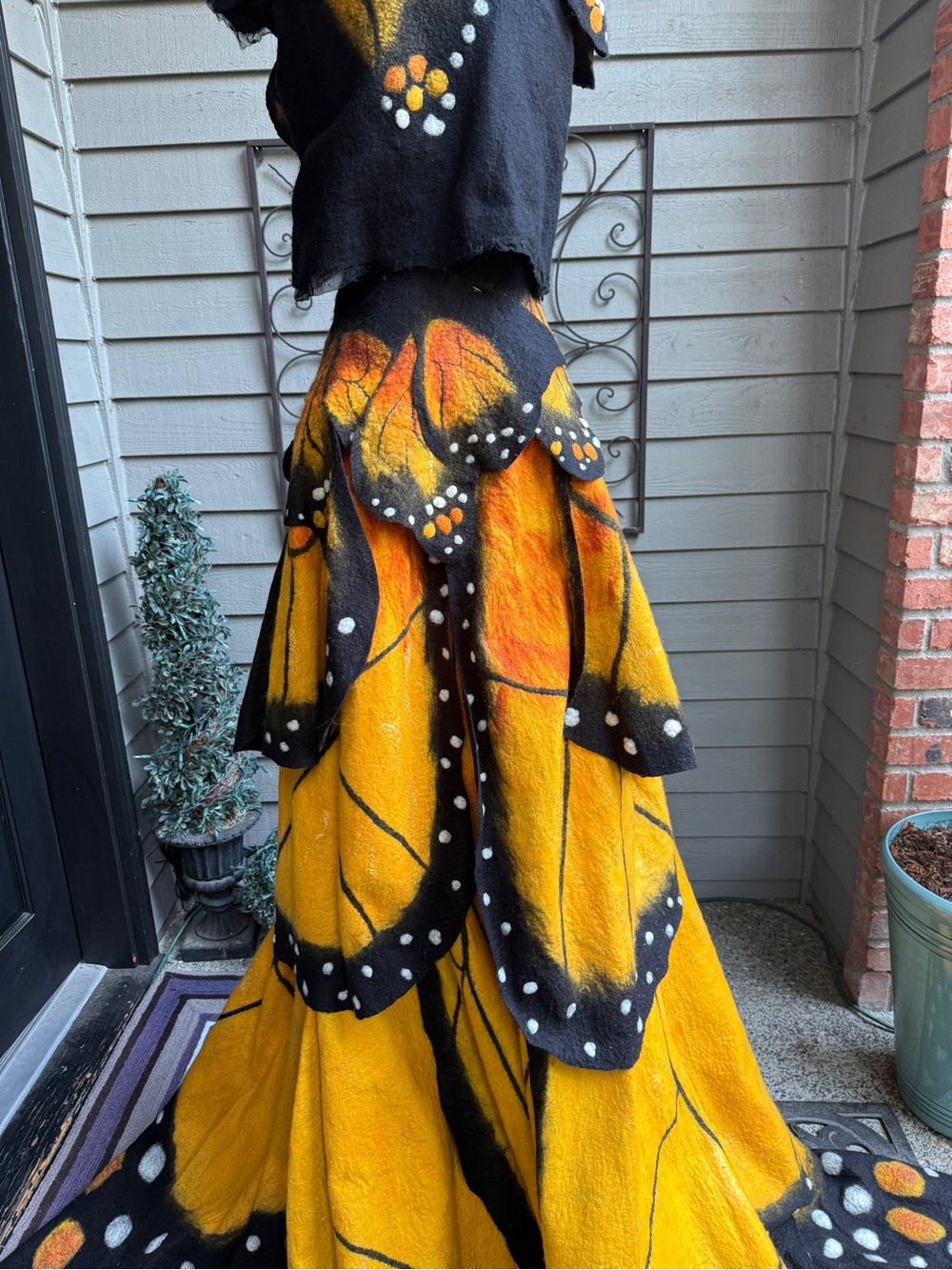 OOAK Monarch Butterfly Women’s  Costume - Felted Wool and Silk. Size 2/4 - Picture 4 of 7